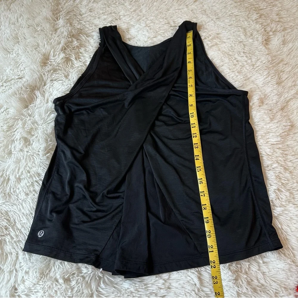 LULULEMON Soul Stride Black Tank Top Size 8 Draped Open Back Workout Yoga